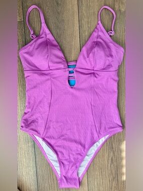 NWT Cupshe Lavender Plunging Deep V, Adjustable Strap One-Piece Swimsuit